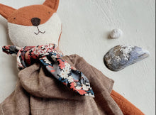 Load image into Gallery viewer, Florette The Fox-Fall Foraging
