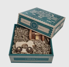 Load image into Gallery viewer, Handmade Wooden Toys Gift Box-Baby Duck &amp; Grzechotka Fieldfare Rattle
