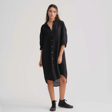 Load image into Gallery viewer, Linen Oval Dress-Black

