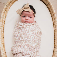 Load image into Gallery viewer, Mocha Ditsy Floral Swaddle Blanket
